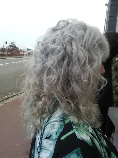 Coiffure sur mesure près de Guînes